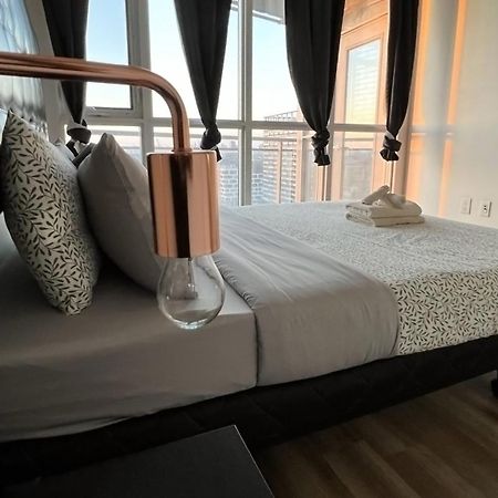Cozy Condo In Downtown Toronto + Free Parking Zewnętrze zdjęcie