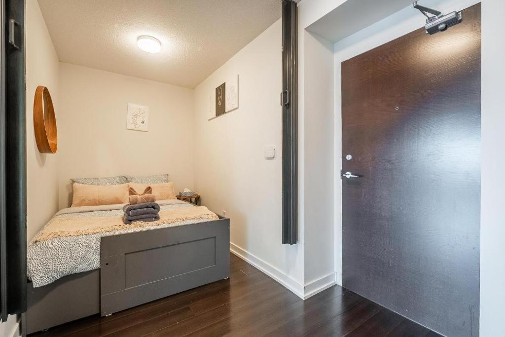 Cozy Condo In Downtown Toronto + Free Parking Zewnętrze zdjęcie